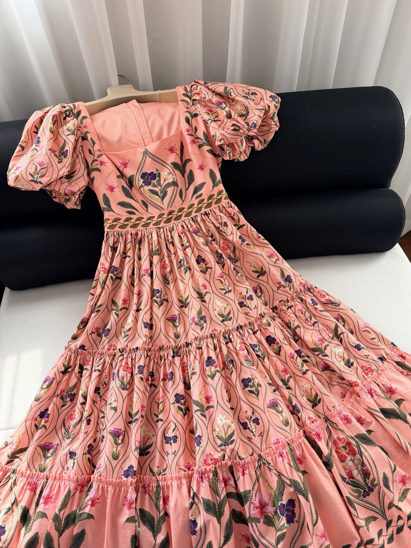 现货‼️‼️/泡泡袖钉珠连衣裙✨Agua by Agua Bendita，棉布花卉印花，法式宫廷泡泡袖设