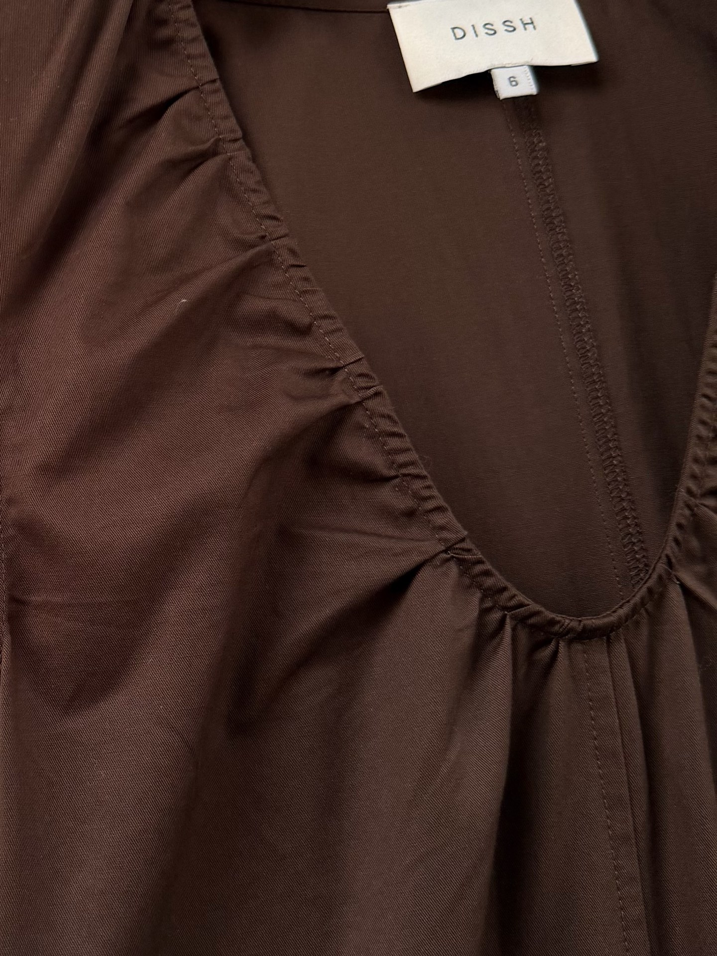 现货‼️‼️/棉布大摆连衣裙✨100%棉质、宽松U型领纯棉无袖连衣裙，老钱感十足，领口带褶皱设计，实用侧