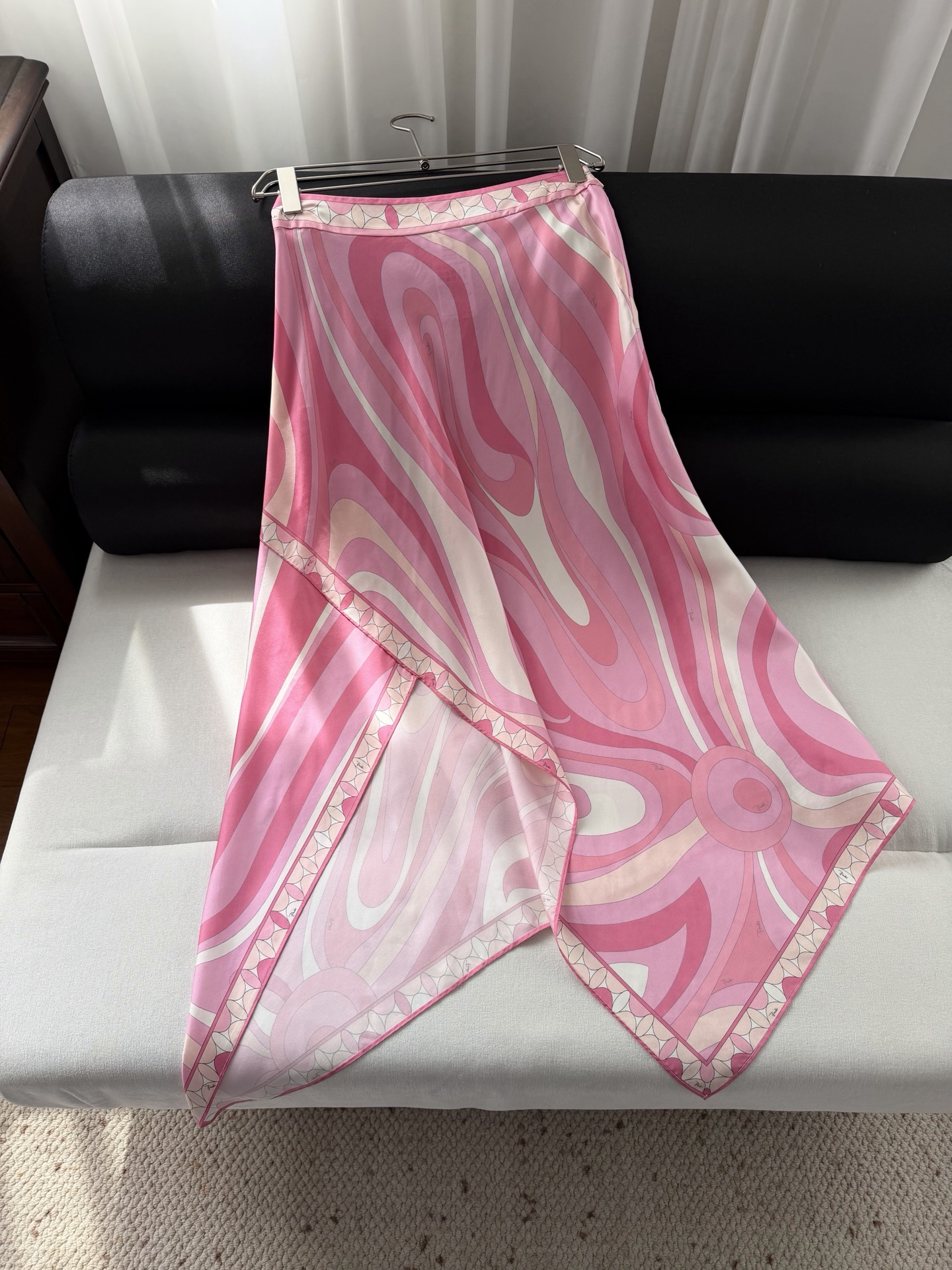 _dqm9sB5TzvrcDmG4rljigMlz_jvS1xTbTLcRCCA