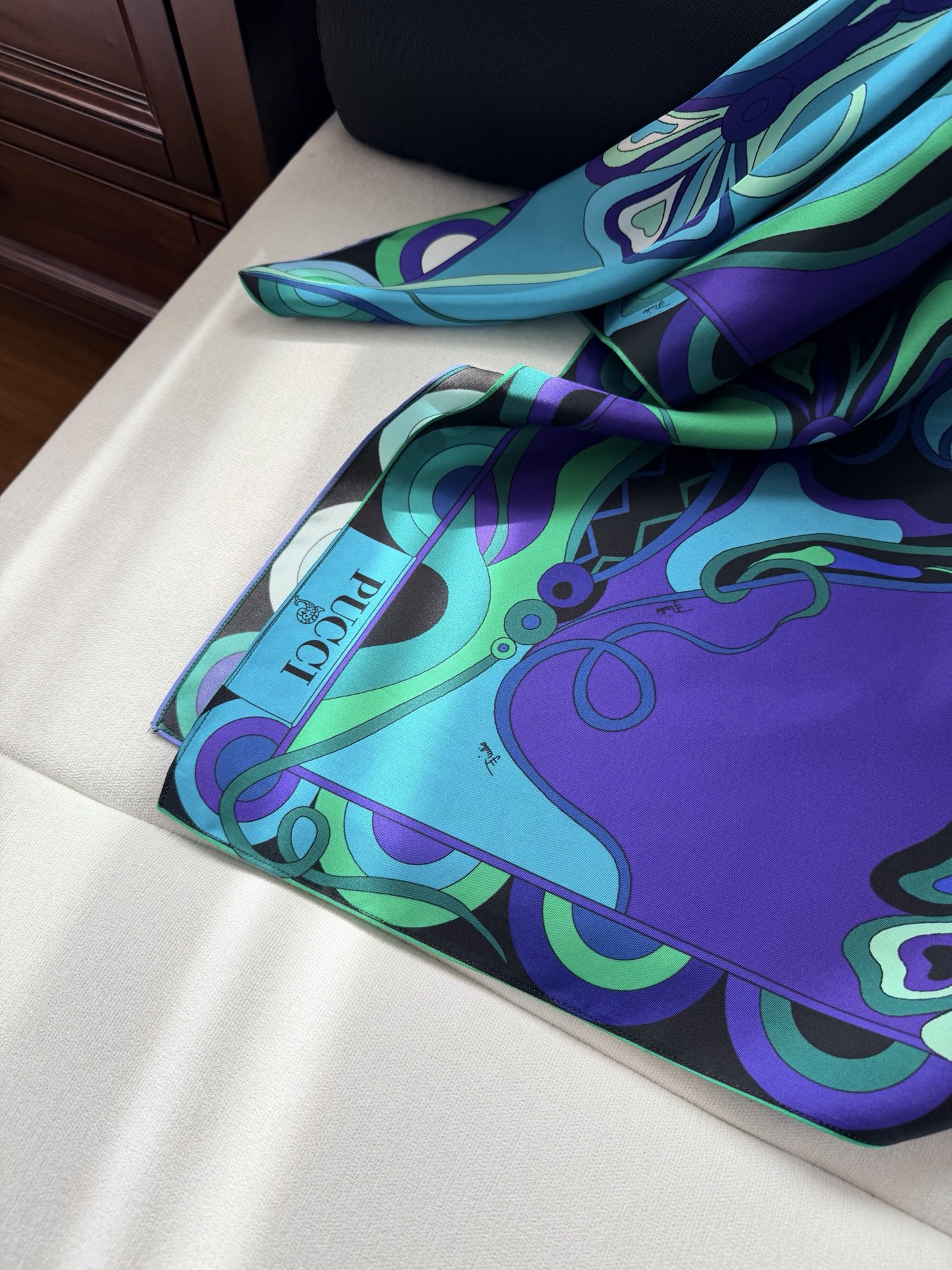 现货‼️‼️/Orchidee印花斗篷罩衫✨18姆斜纹真丝面料（无闭合）套头，前后片幅定位迷幻漩涡印花图