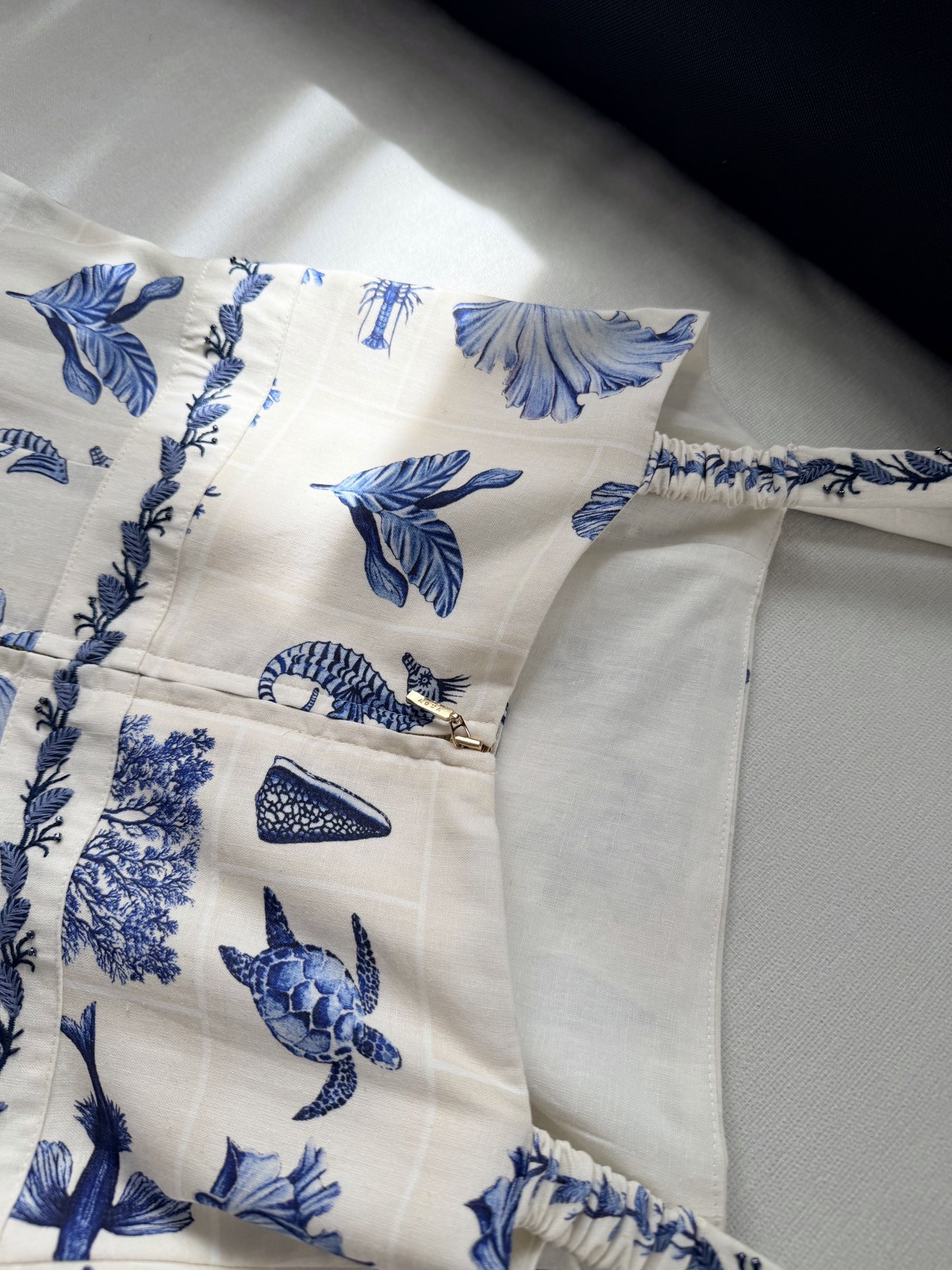 现货‼️‼️/海岛梦境连衣裙✨Agua ✘ 2026💐蓝调清新又治愈印花，裙摆随海风轻晃，像海浪在跳舞，