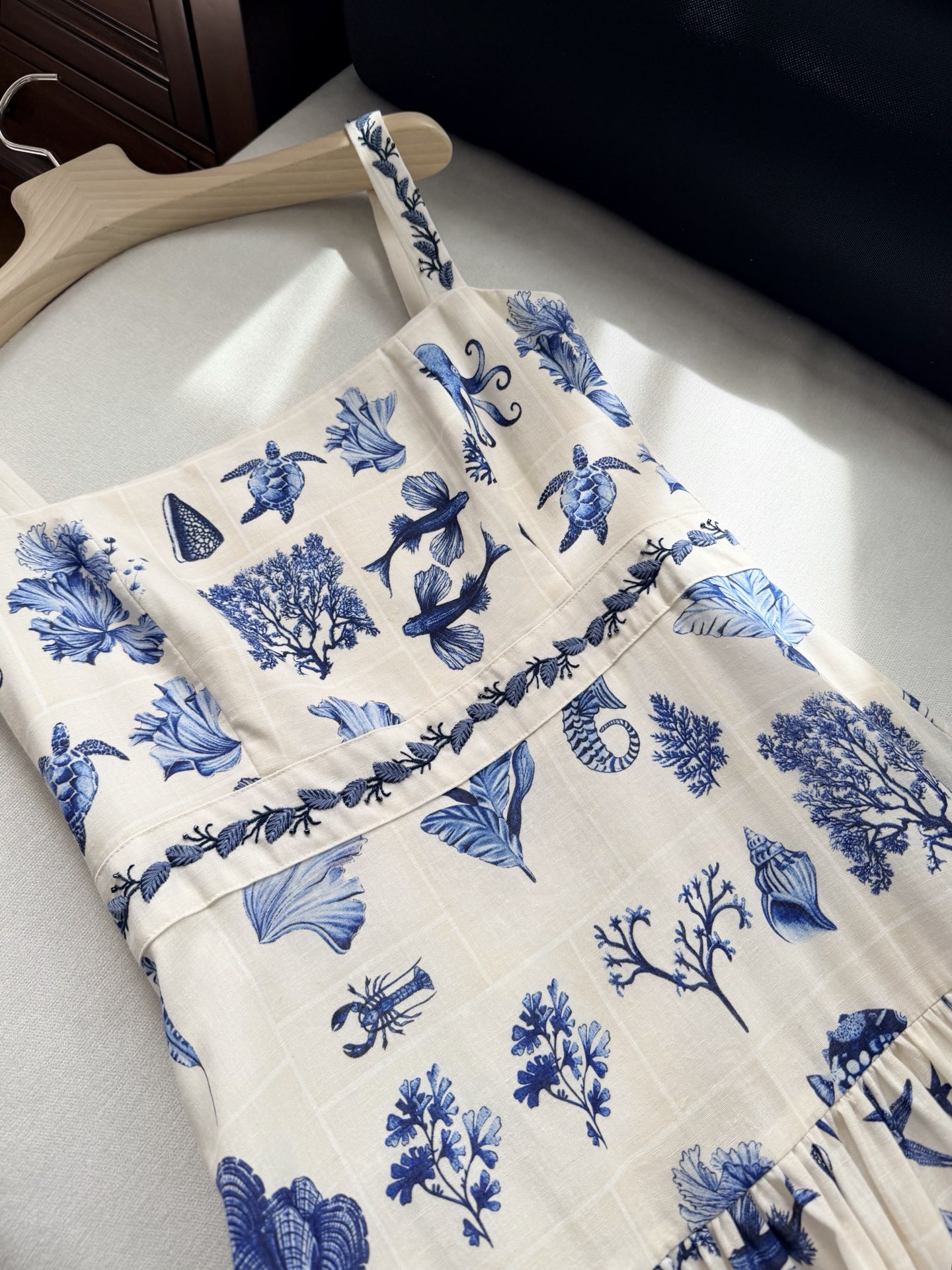 现货‼️‼️/海岛梦境连衣裙✨Agua ✘ 2026💐蓝调清新又治愈印花，裙摆随海风轻晃，像海浪在跳舞，