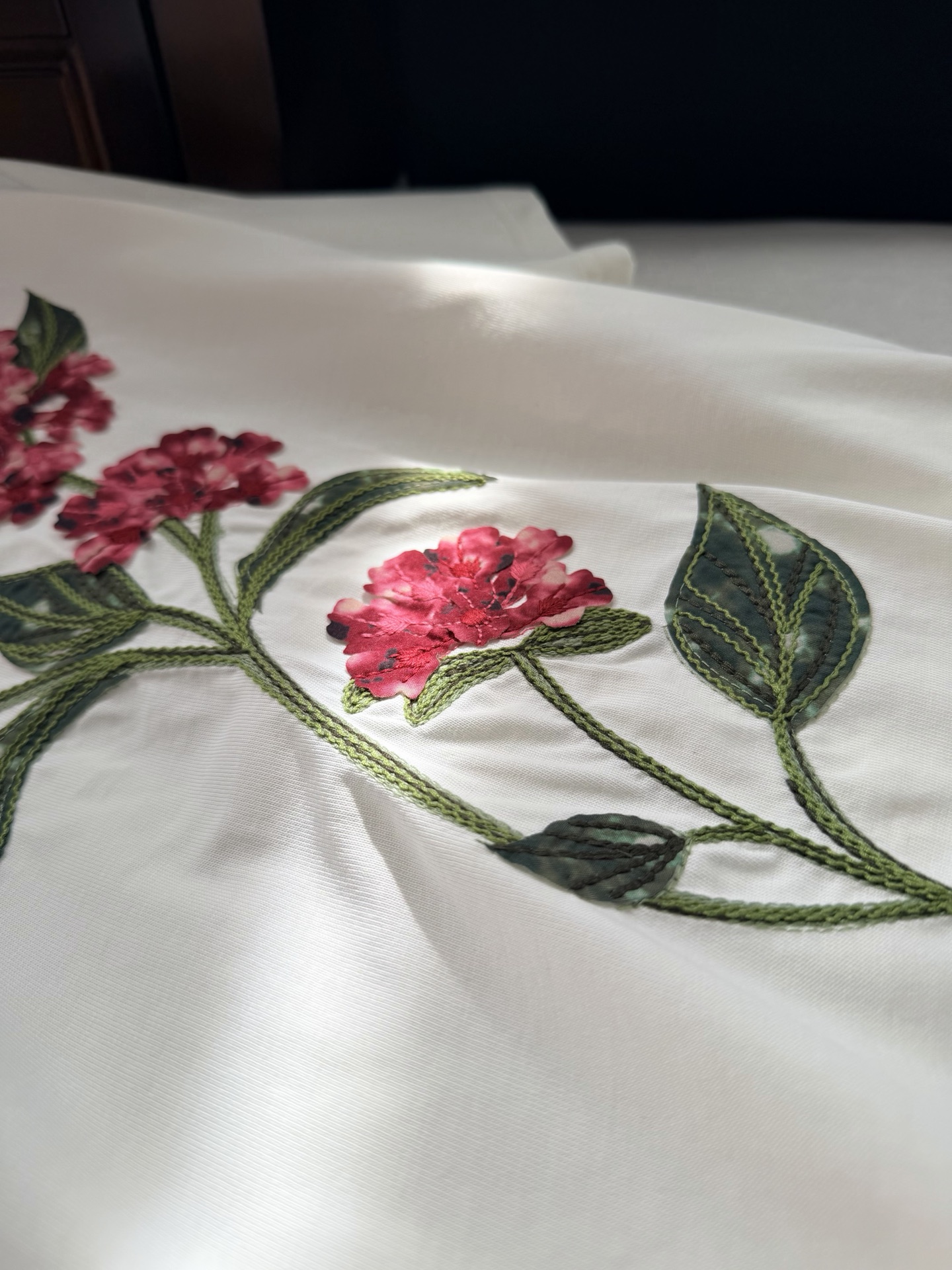 现货‼️‼️/立体花束T恤✨Agua ✘ 2026💐100%针织棉质、Sama Quebrada flo