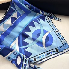 现货‼️‼️🛒款号/Vivara斗篷罩衫✨18姆斜纹真丝面料(无闭合)套头,前后片幅定位漩涡迷幻纹印花图 现货‼️‼️🛒款号/Vivara斗篷罩衫✨18姆斜纹真丝面料(无闭合)套头,前后片幅定位漩涡迷幻纹印花图