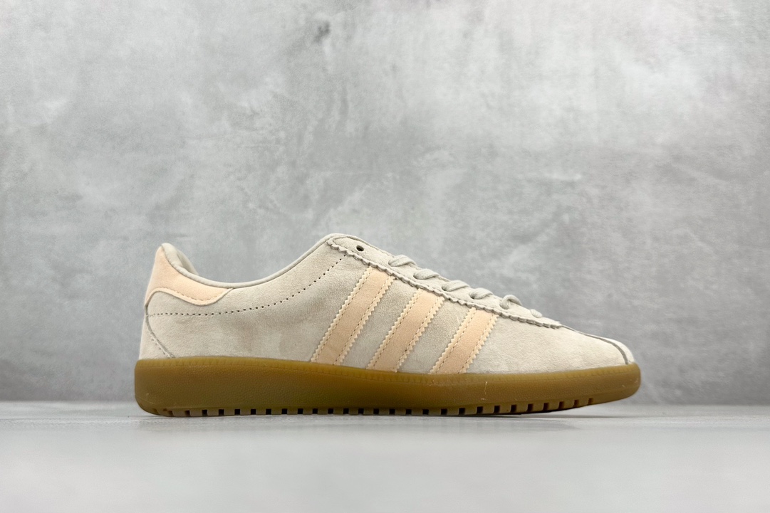 150 Adidas Originals Bermuda 绒面麂皮防滑耐磨轻便低帮板鞋 GY7388