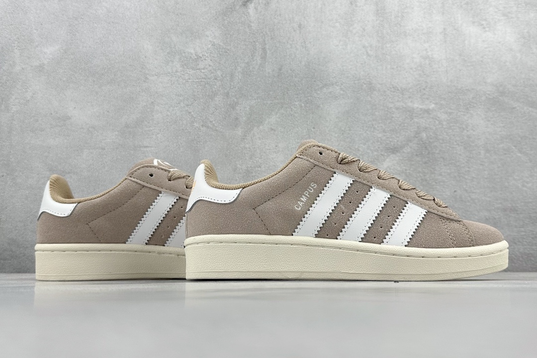 120 adidas originals Gazelle 从60和70年代的足球迷 HP2924