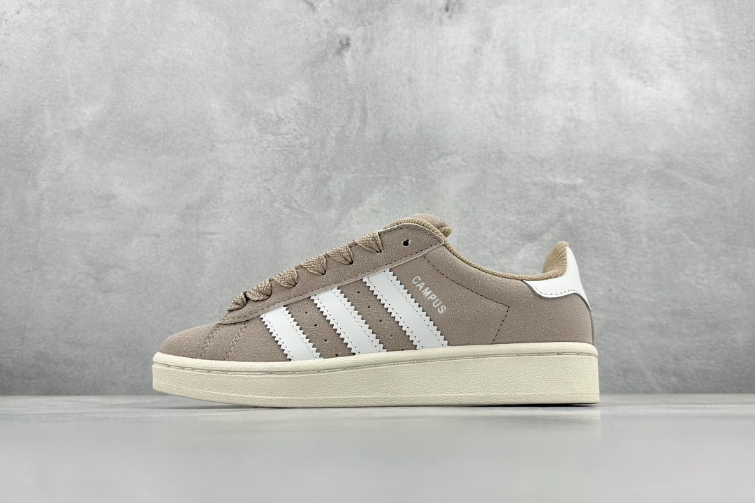 120 adidas originals Gazelle 从60和70年代的足球迷 HP2924