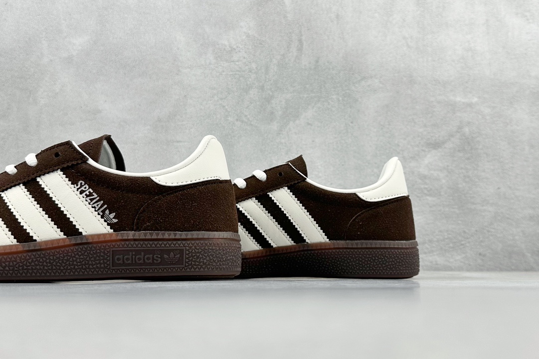 120 YH adidas originals Gazelle 从60和70年代的足球迷 IF8914