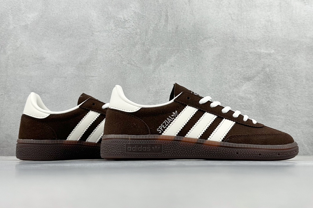 120 YH adidas originals Gazelle 从60和70年代的足球迷 IF8914