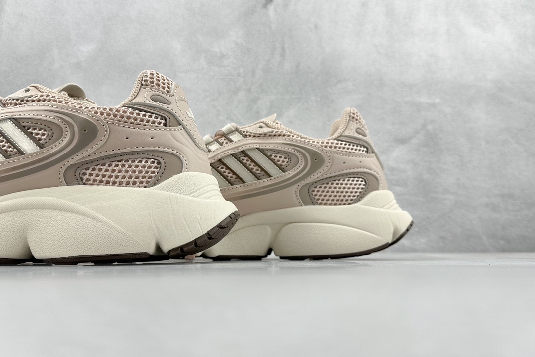 180 Adidas   Originals Ozmillen IF4015 米伦系列复古跑鞋