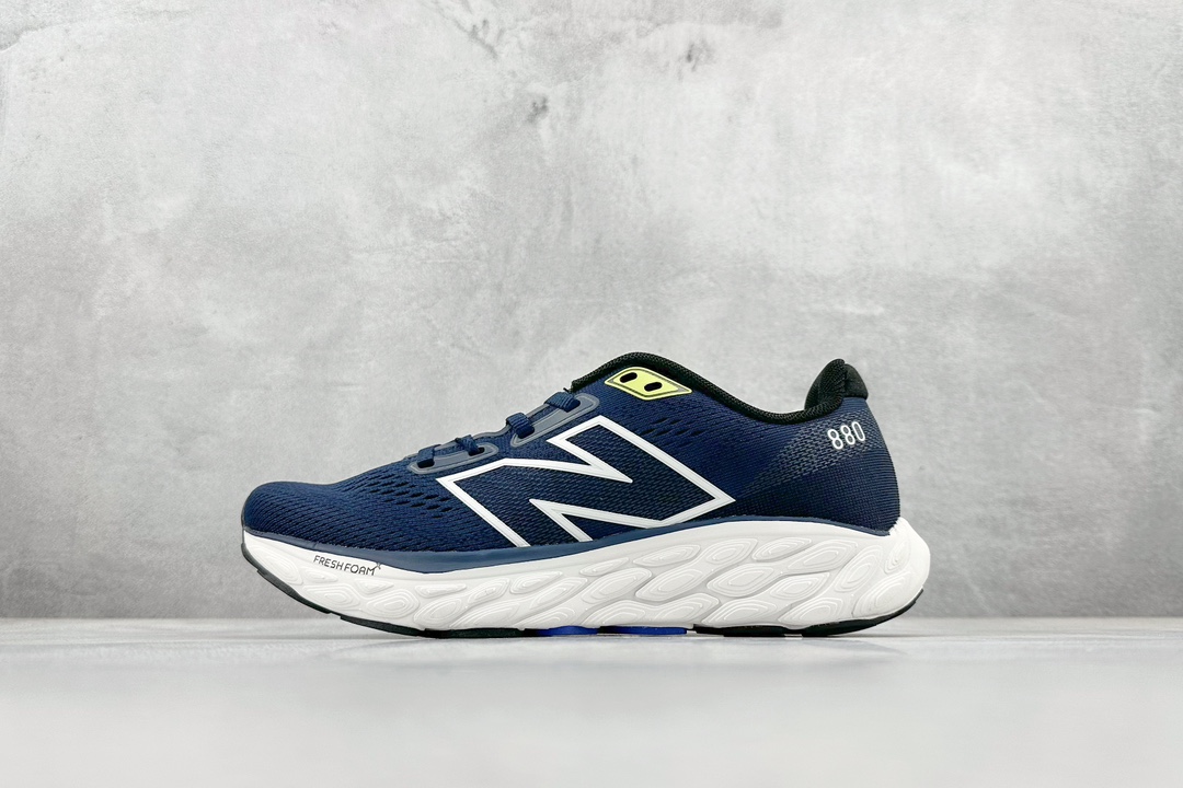 170 New Balance NB FuelCell Propel 防滑耐磨低帮跑步鞋  M880S11