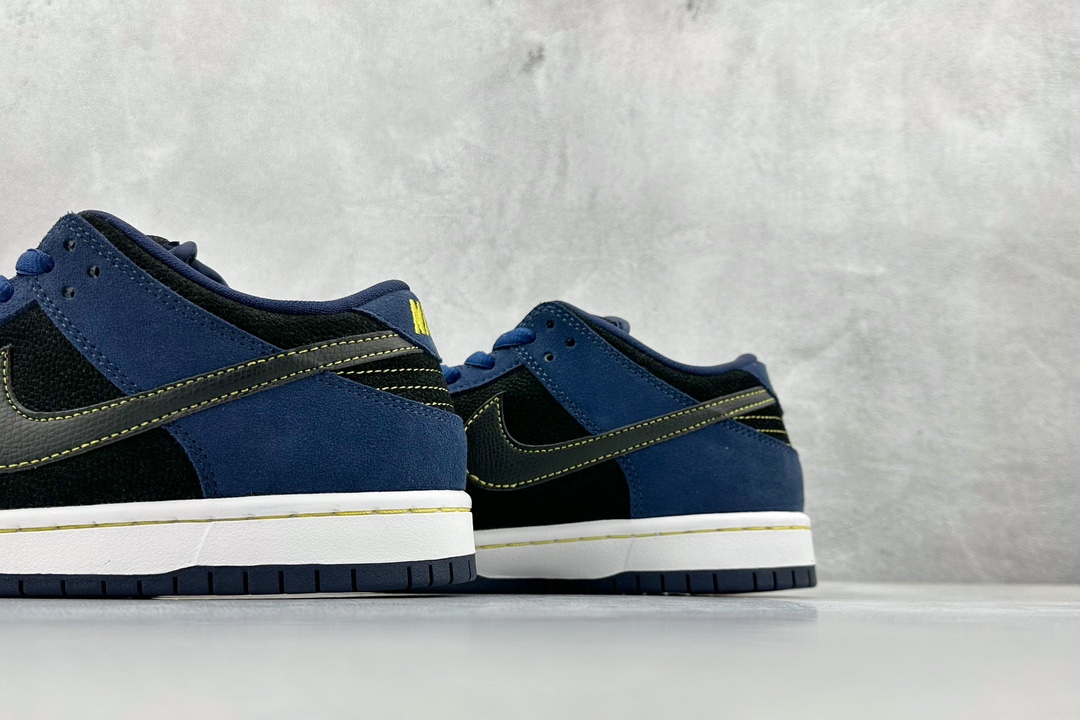 220 Nike  Dunk SB Low Lowa 拼色黑蓝 低帮休闲运动板鞋 304292-408