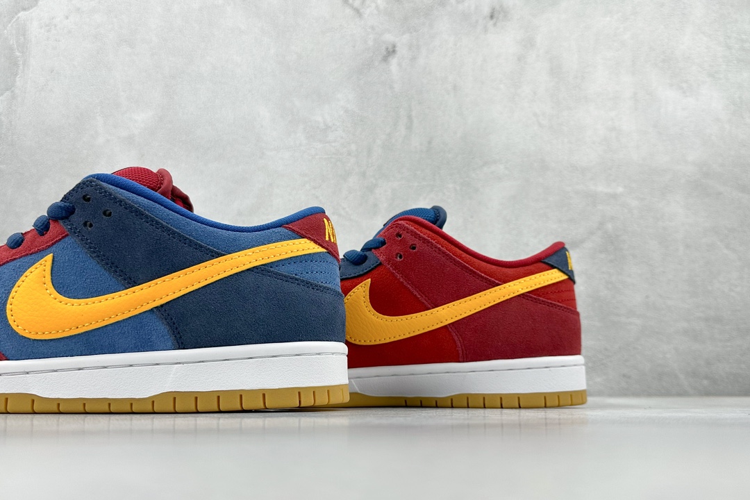 260 GT Nike SB Dunk Low “Barcelona” 巴塞罗纳  DJ0606-400