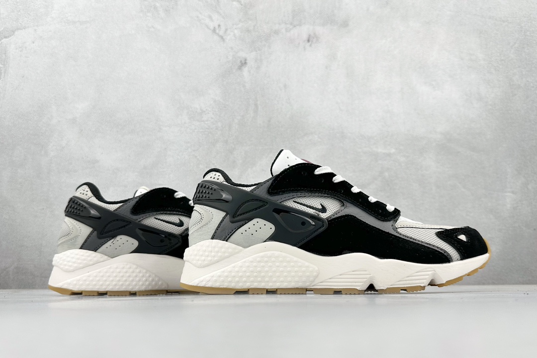 200 Nike  Air Huarache Runner 华莱士 减震复古运动跑鞋 FJ0709-001