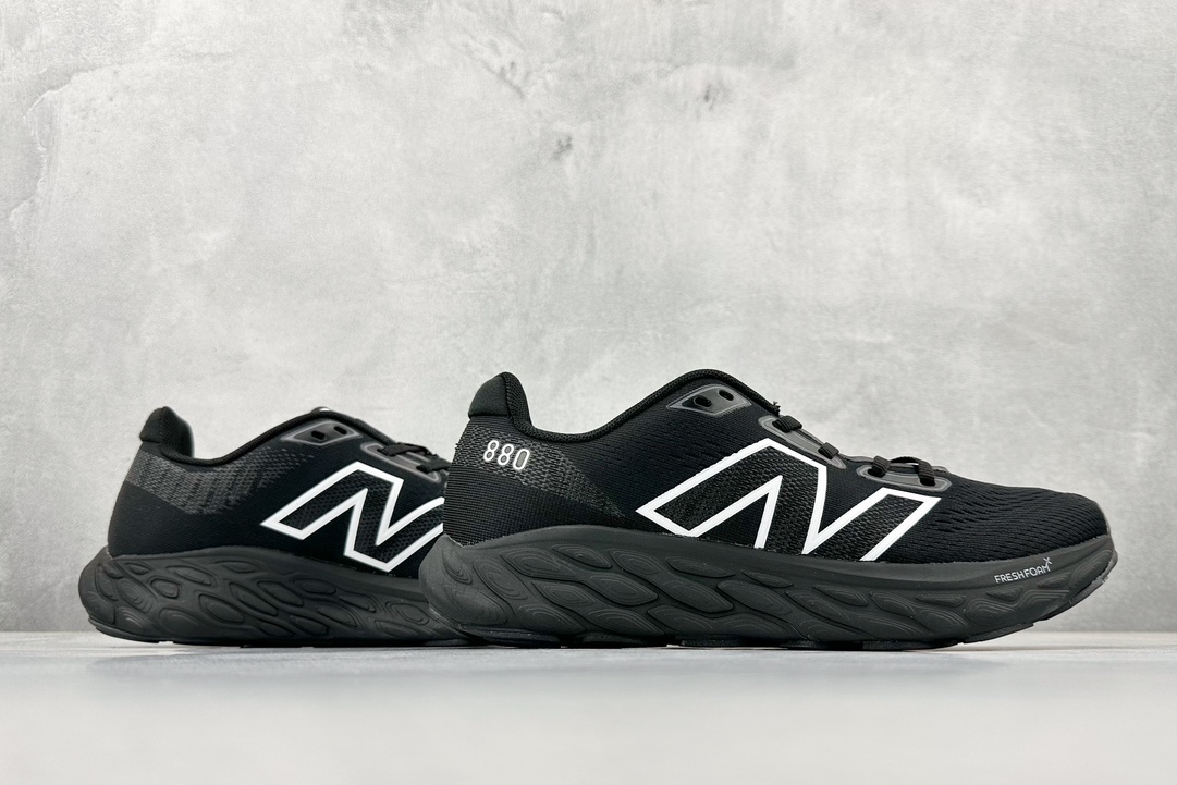 170 New Balance 880系列 轻化透气复古休闲运动慢跑鞋 M880S26