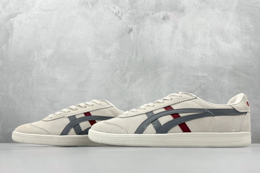 140 亚瑟士 Onitsuka Tiger Tokuten 复古低帮休闲跑鞋  1183A907-100