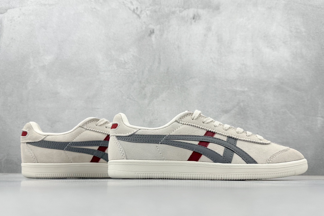 140 亚瑟士 Onitsuka Tiger Tokuten 复古低帮休闲跑鞋  1183A907-100