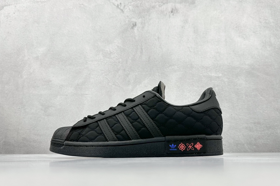 150 Adidas   Superstar GX8826 贝壳头休闲板鞋