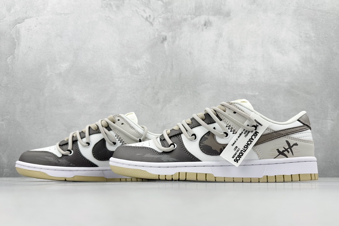 300 Nike Dunk Low 涂鸦布贴 黑白 DV0833-100