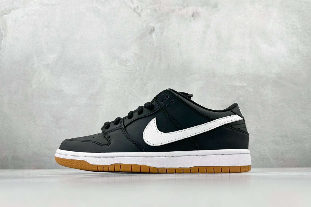 200 Nike  SB Dunk Low Pro 黑白生胶 CD2563-006