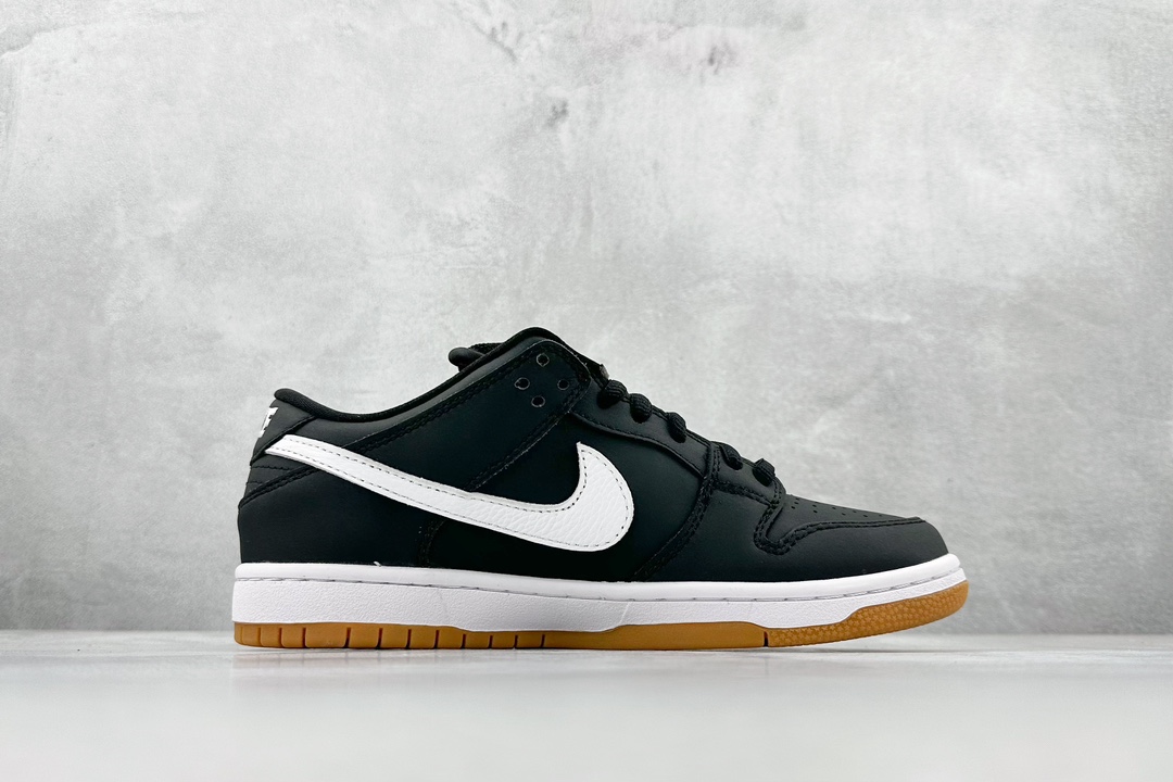 200 Nike  SB Dunk Low Pro 黑白生胶 CD2563-006