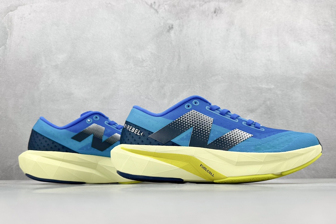 190 NB新百伦New Balance FuelCell SuperComp Trainer V2 慢跑鞋“网纱宝蓝黄渐变”MRCXBE4