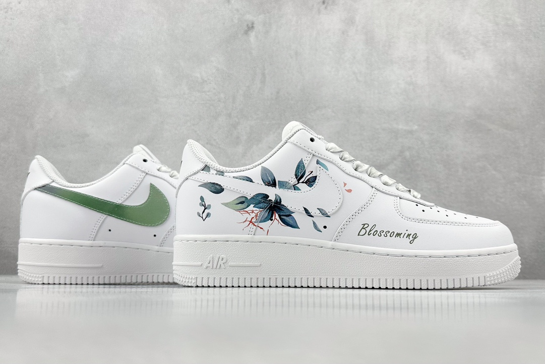 YH Nike Air Force 1 Low 07 x Louis Vuitton White and Black LV Print