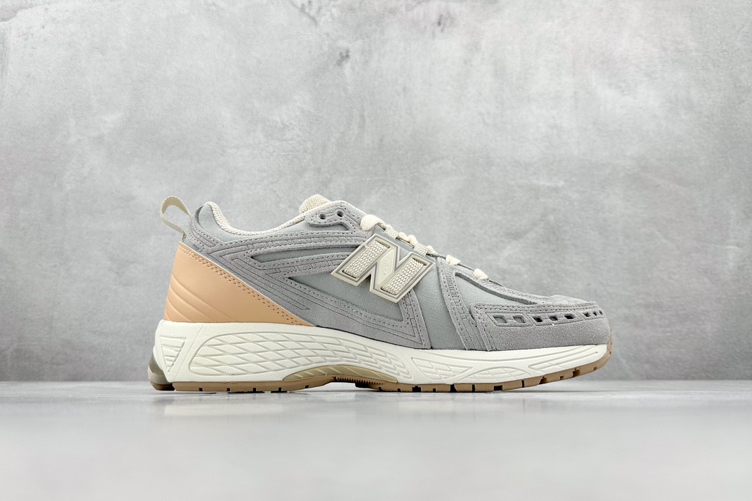 240 New Balance 1906系列复古老爹风休闲运动慢跑鞋 M1906FA