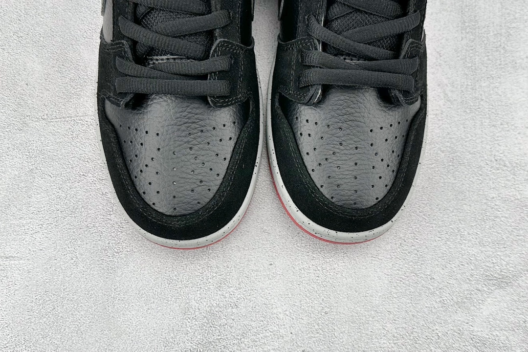 JH Nike SB Dunk Low Pro Black Red 304292-050