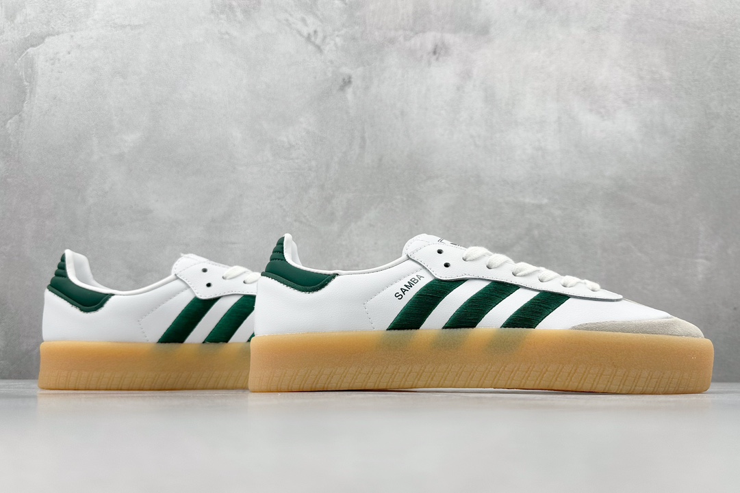 R Adidas Originals Samba versatile item ID0440