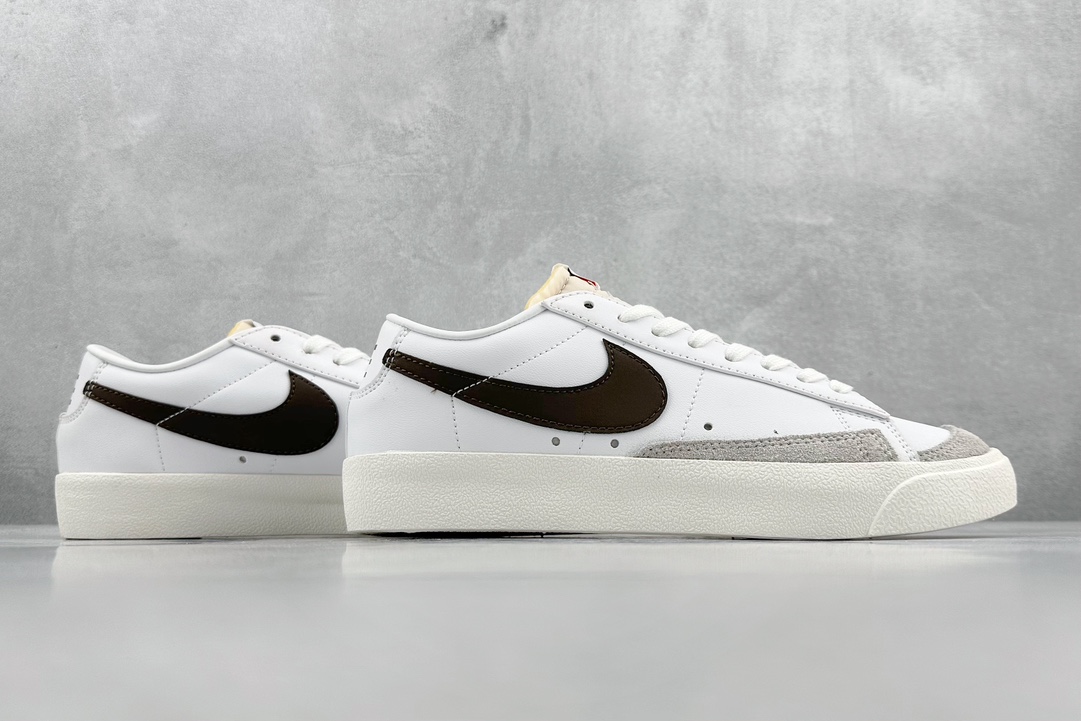 160 Nike  Blazer Low '77 Vintage 开拓者皮面低帮休闲板鞋 DA6364-100