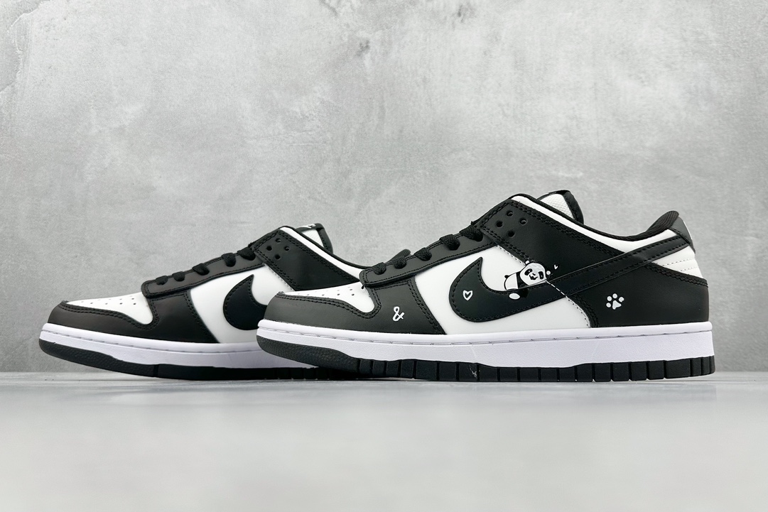 NIKE SB Dunk Low Black and White Panda CU3244-666