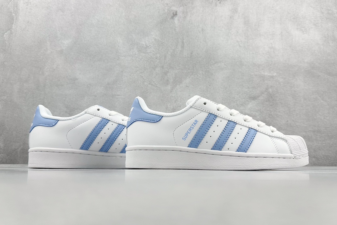 120 Adidas   Originals Superstar 经典贝壳头休闲板鞋 EF9247