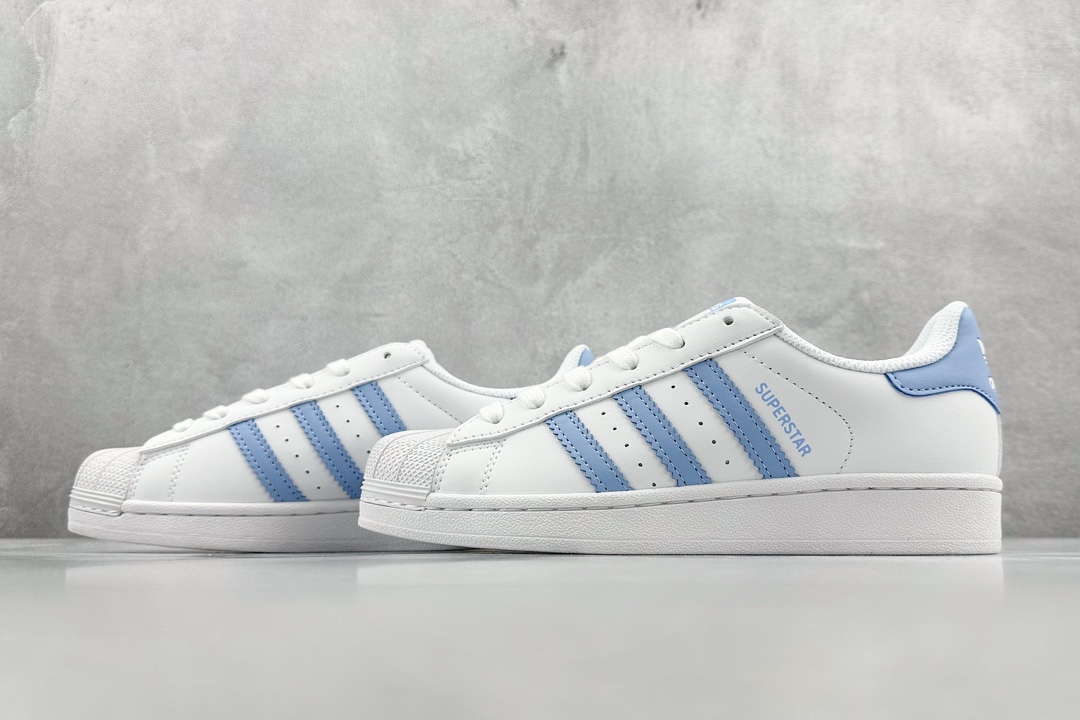 120 Adidas   Originals Superstar 经典贝壳头休闲板鞋 EF9247