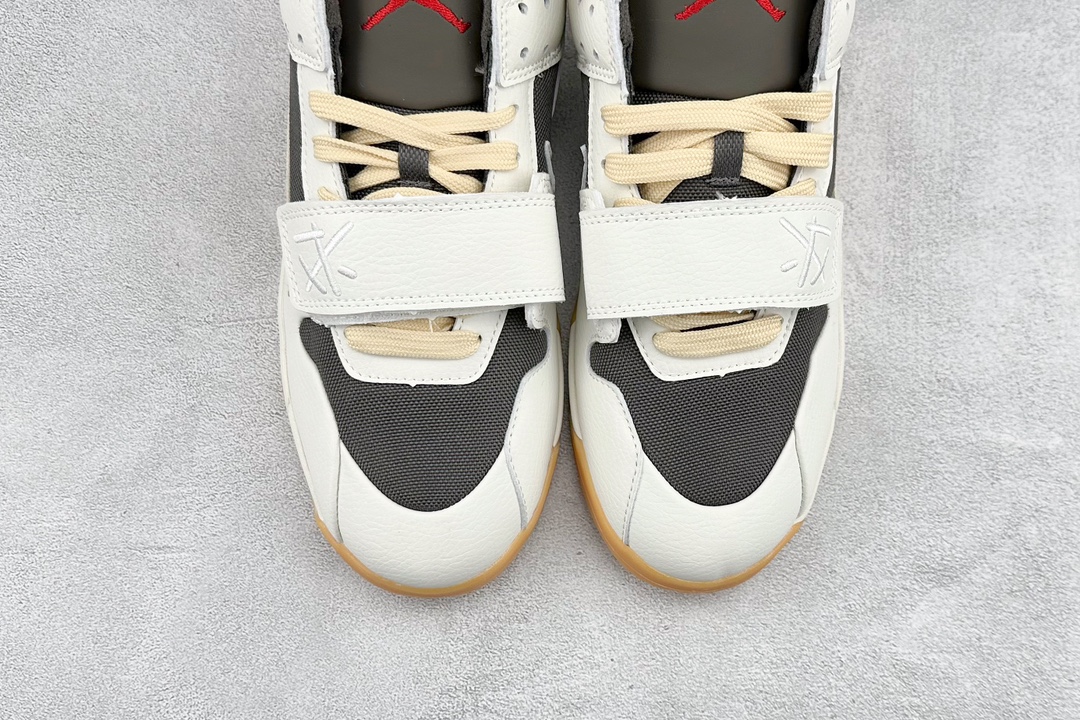 200 P TS联名 x Jordan 新倒钩 Travis Scott x Jordan Cut The Check TR 签名篮球鞋 FZ8117-100