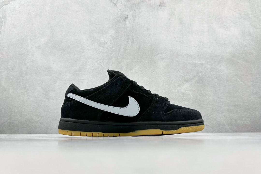 200 D NIKE SB Dunk Low 黑灰生胶 BQ6817-010