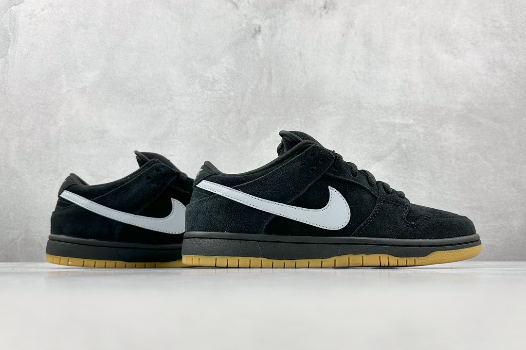 200 D NIKE SB Dunk Low 黑灰生胶 BQ6817-010