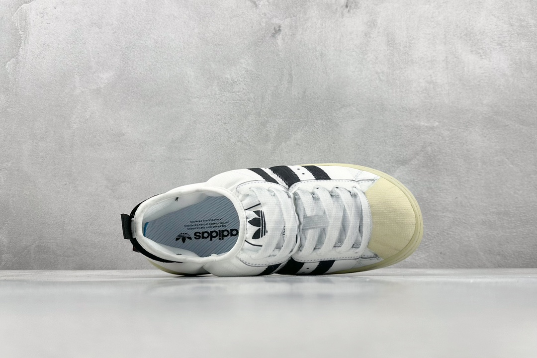 140 adidas Puffylette 百搭单品 adidas三叶草Puffylette面包鞋一脚蹬棉鞋经典休闲拖鞋 HP6697