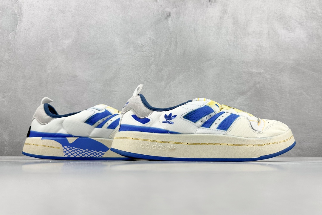 140 adidas Puffylette 百搭单品 adidas三叶草Puffylette面包鞋一脚蹬棉鞋经典休闲拖鞋 HP6698