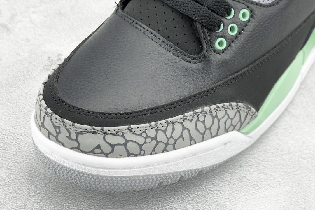 Air Jordan AJ3 Retro Black Mint Green CT8532-031