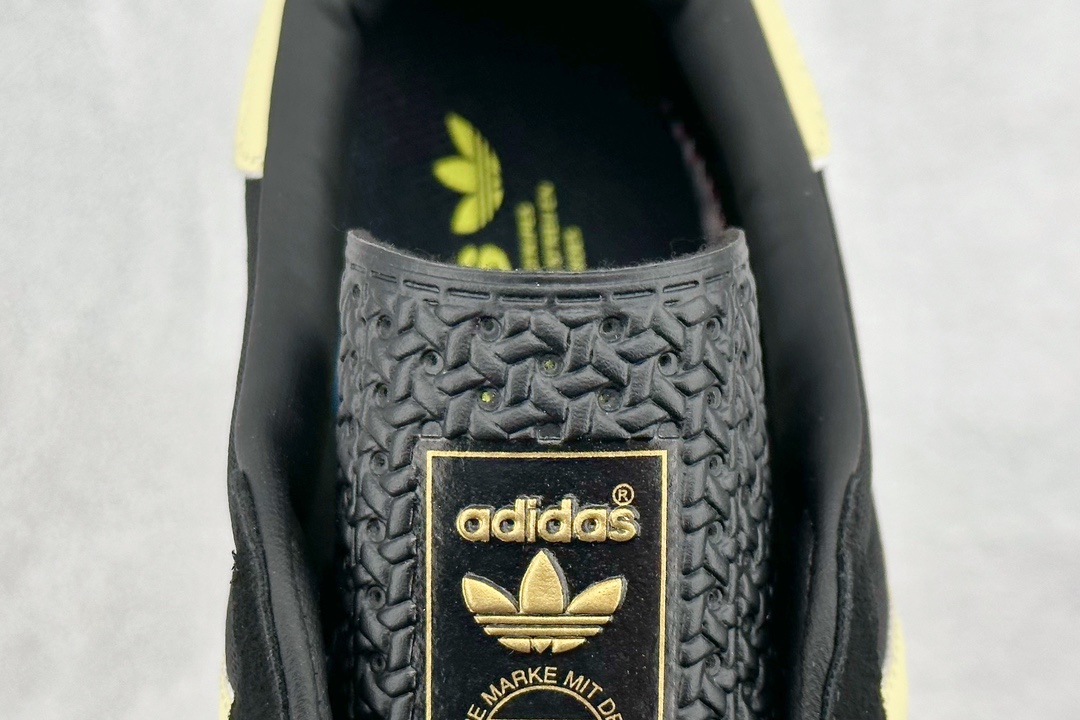 YH adidas originals Gazelle Indoor version in black IG4999