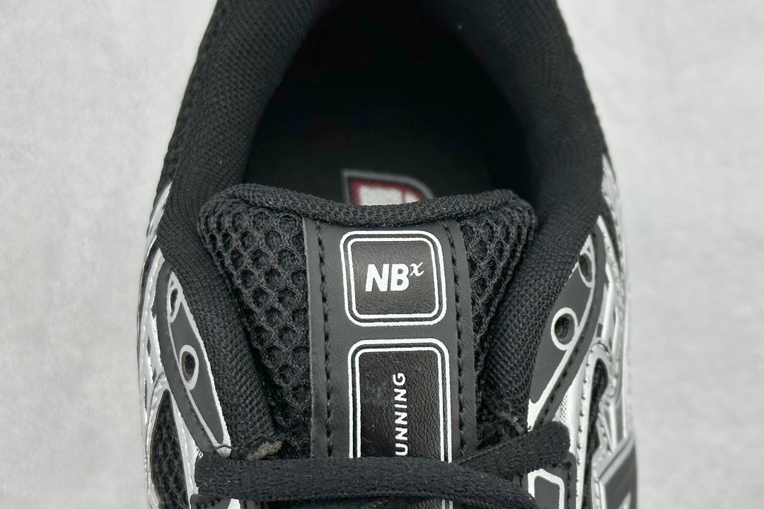 220 New Balance NB740 英产 轻便复古休闲运动跑步鞋 MR740RCH