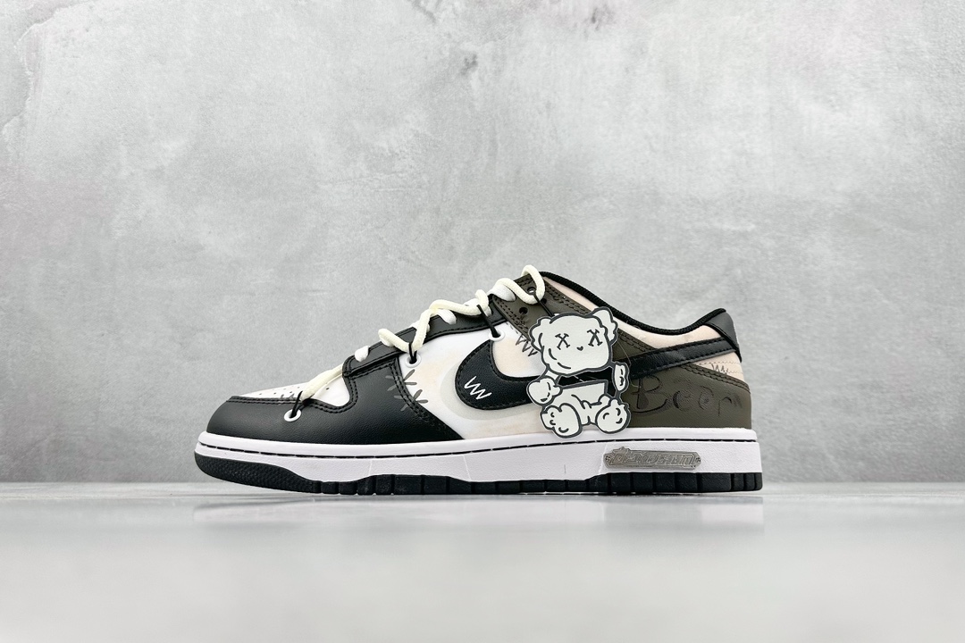 200 D NIKE SB Dunk Low 布偶熊 DD1391-100