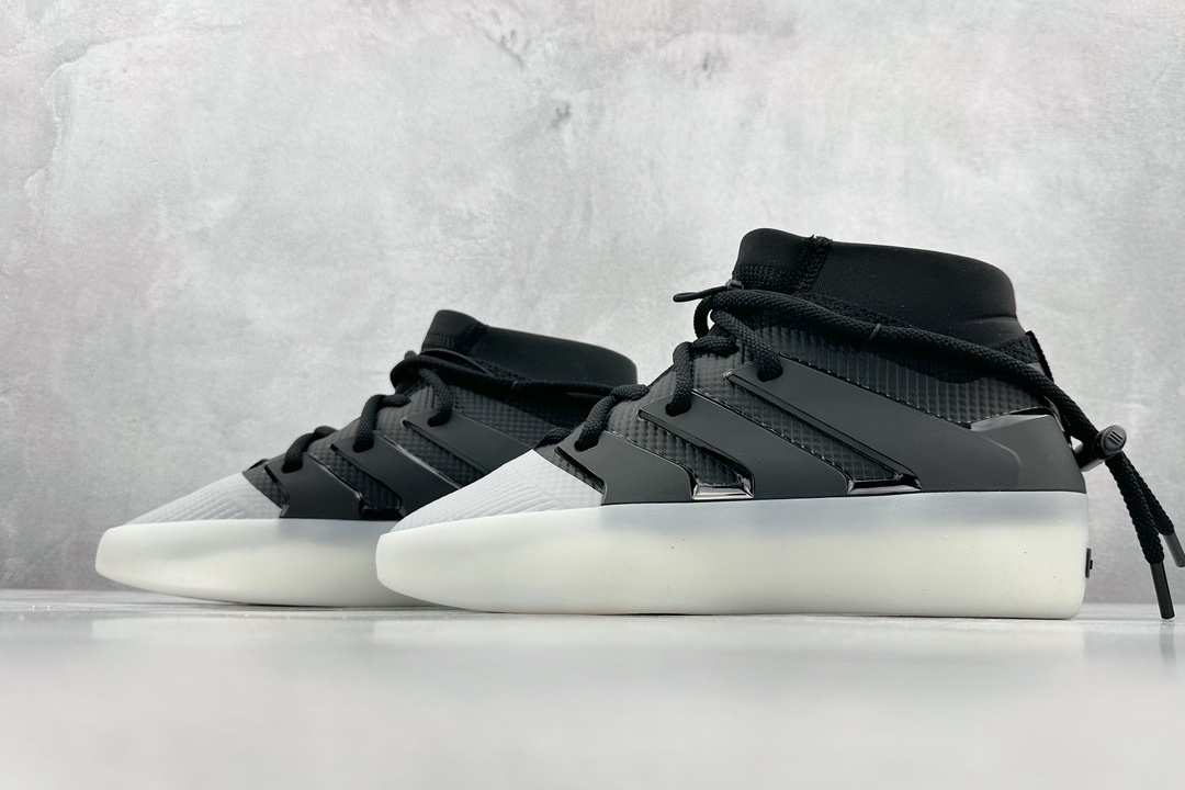 Fear of God × Adidas Athletics I Basketball ”The One” Adidas FOG joint IE6179