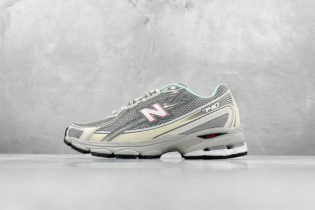 220 New Balance 740系列复古老爹风休闲运动慢跑鞋 MR740SD