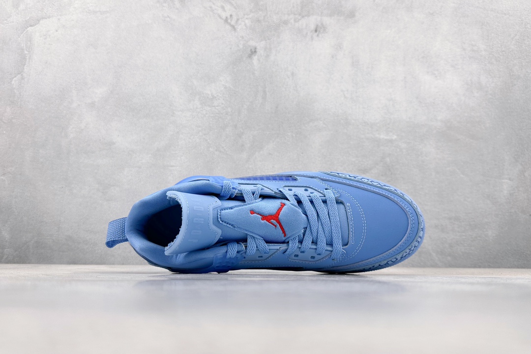 KwJordanSpizikeLowAJ复古低帮篮球鞋蓝色这款鞋子著名导演斯派克李的JordanSpiz