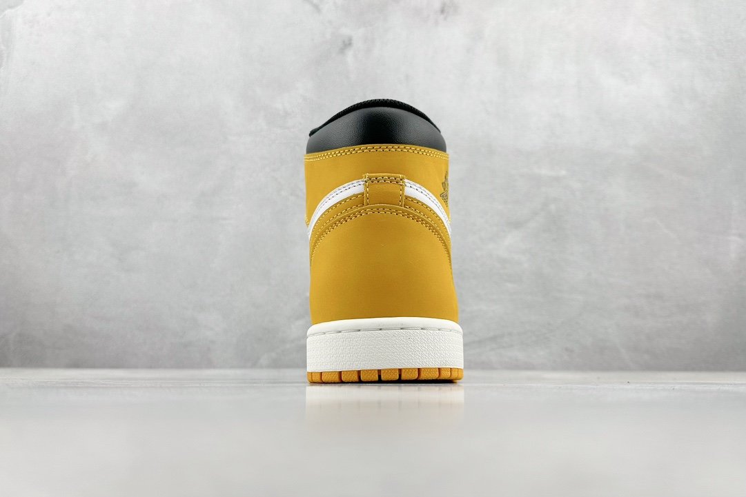 JordanAJ1RetroHighOG黑黄#原鞋原楦头纸板开发确保原汁原味完美呈现一代版型1:1鞋头弧