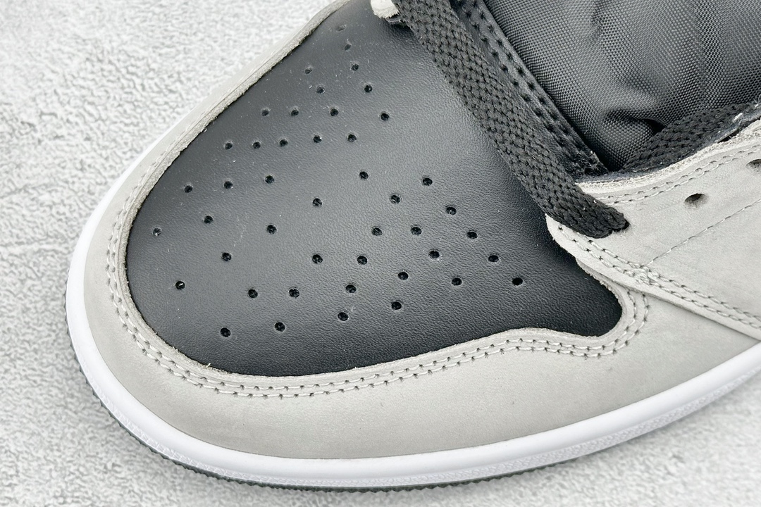 JordanAJ1RetroHighOG影子灰#原鞋原楦头纸板开发确保原汁原味完美呈现一代版型1:1鞋头
