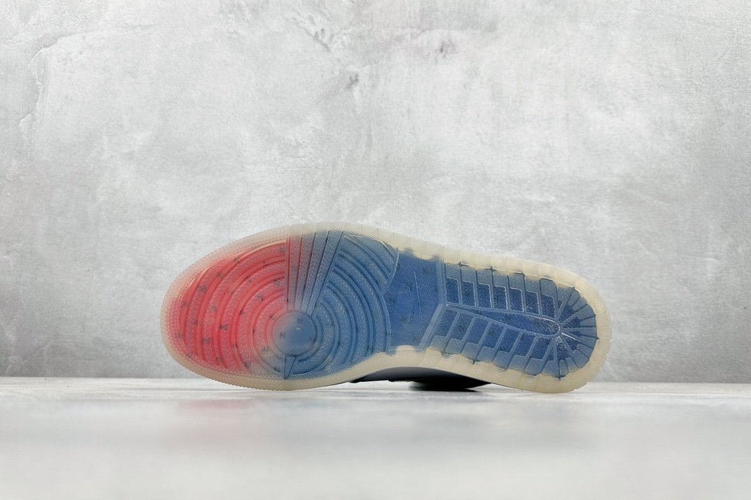 JordanAJ1RetroHighOG迪奥#原鞋原楦头纸板开发确保原汁原味完美呈现一代版型1:1鞋头弧