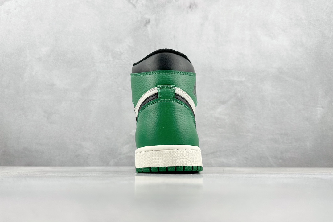 JordanAJ1RetroHighOG黑绿#原鞋原楦头纸板开发确保原汁原味完美呈现一代版型1:1鞋头弧
